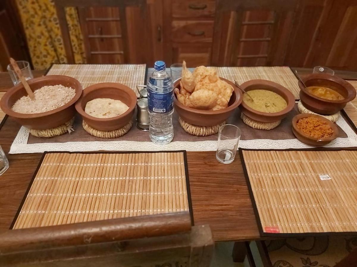 ג'פנה Malabar Home Stay מראה חיצוני תמונה
